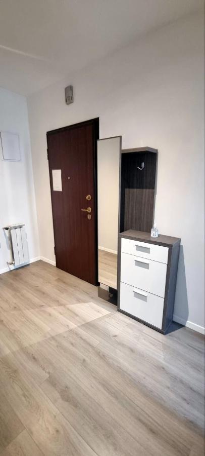 Apartment Lori - Beautiful View غييكا المظهر الخارجي الصورة