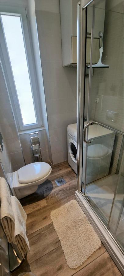 Apartment Lori - Beautiful View غييكا المظهر الخارجي الصورة